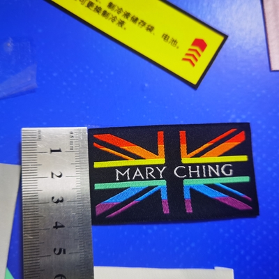 L'habillement imprimé fait sur commande de damassé marque les labels tissés par habillement lavable