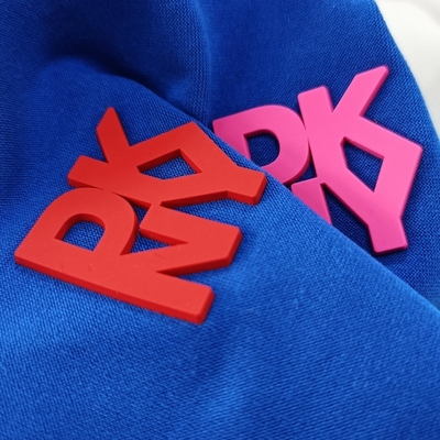 Étiquette de transfert de chaleur en silicone de haute qualité sur mesure Adhésifs de transfert de chaleur 3D Patchs en silicone doux pour vêtements