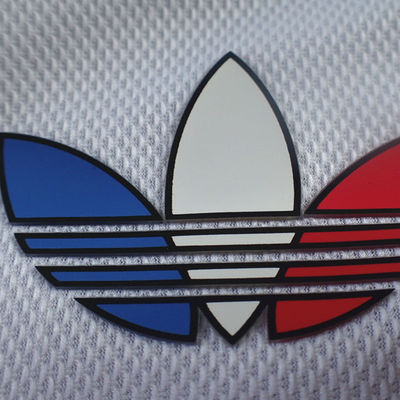 Étiquettes de relief d'habillement de transfert de chaleur de Logo Rubber 1.2mm